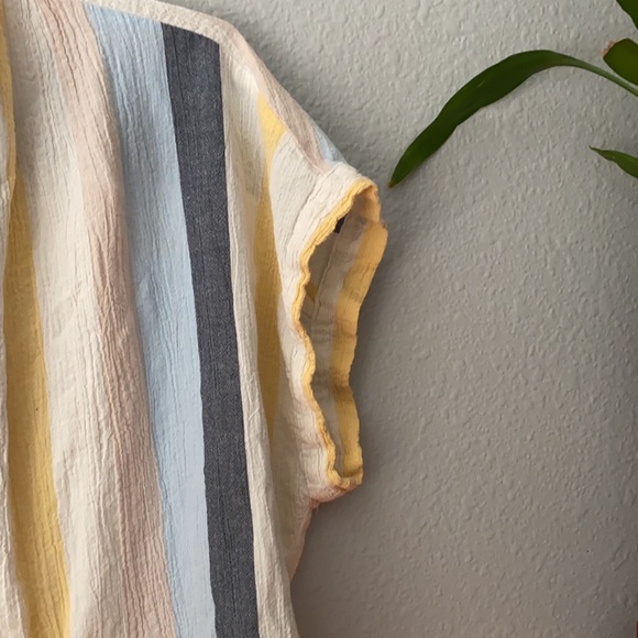 Time and Tru striped button down relaxed shirt. - Picture 2 of 5